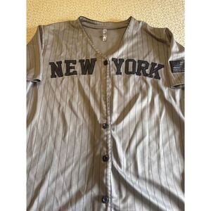 True Rock Baseball‎ Jersey Grey Pinstripe New York Mens Size L  SS Button Up